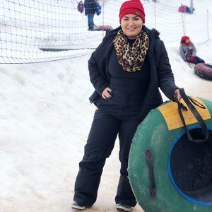 Meet your Posher, Adriana